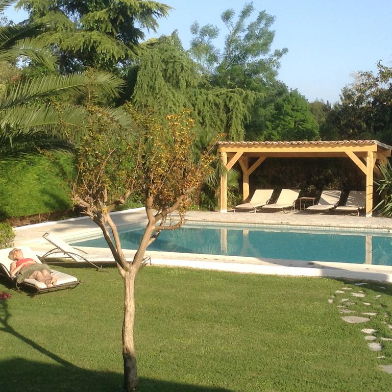 Le Clos De St Paul ラ・コル・シュル・ルー エクステリア 写真