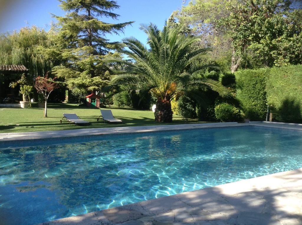Le Clos De St Paul ラ・コル・シュル・ルー エクステリア 写真